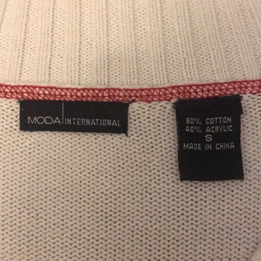Moda International Sweater - Picture 2 of 2
